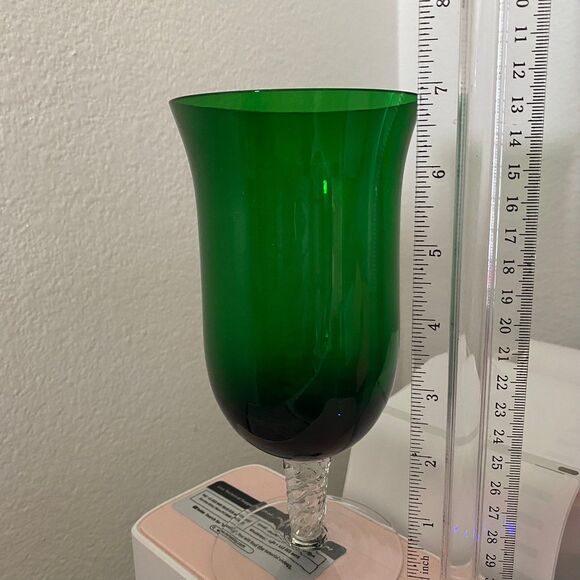 Green glasses set of 3 wine glasses Unique 7"tall - Picture 6 of 6